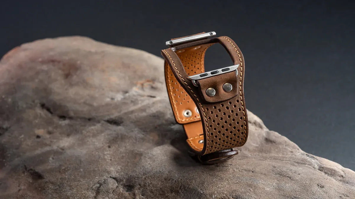 Apple Watch Cuff Breathable Band - Sport Rock - Brown