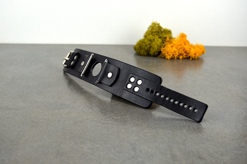 Apple Watch Leather Cuff Band - Apple Rock