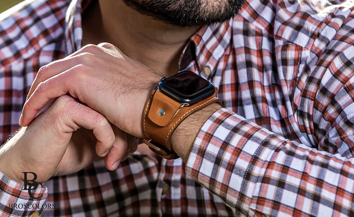 Brown Apple Cuff Band
